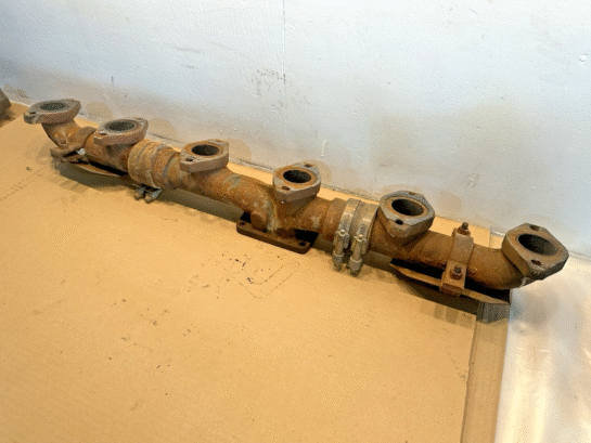 Caterpillar 3406E CAT Diesel Engine Exhaust Manifold 100-5693 OEM - 470$ Picture 1 of 3 Picture 2 of 3 Picture 3 of 3