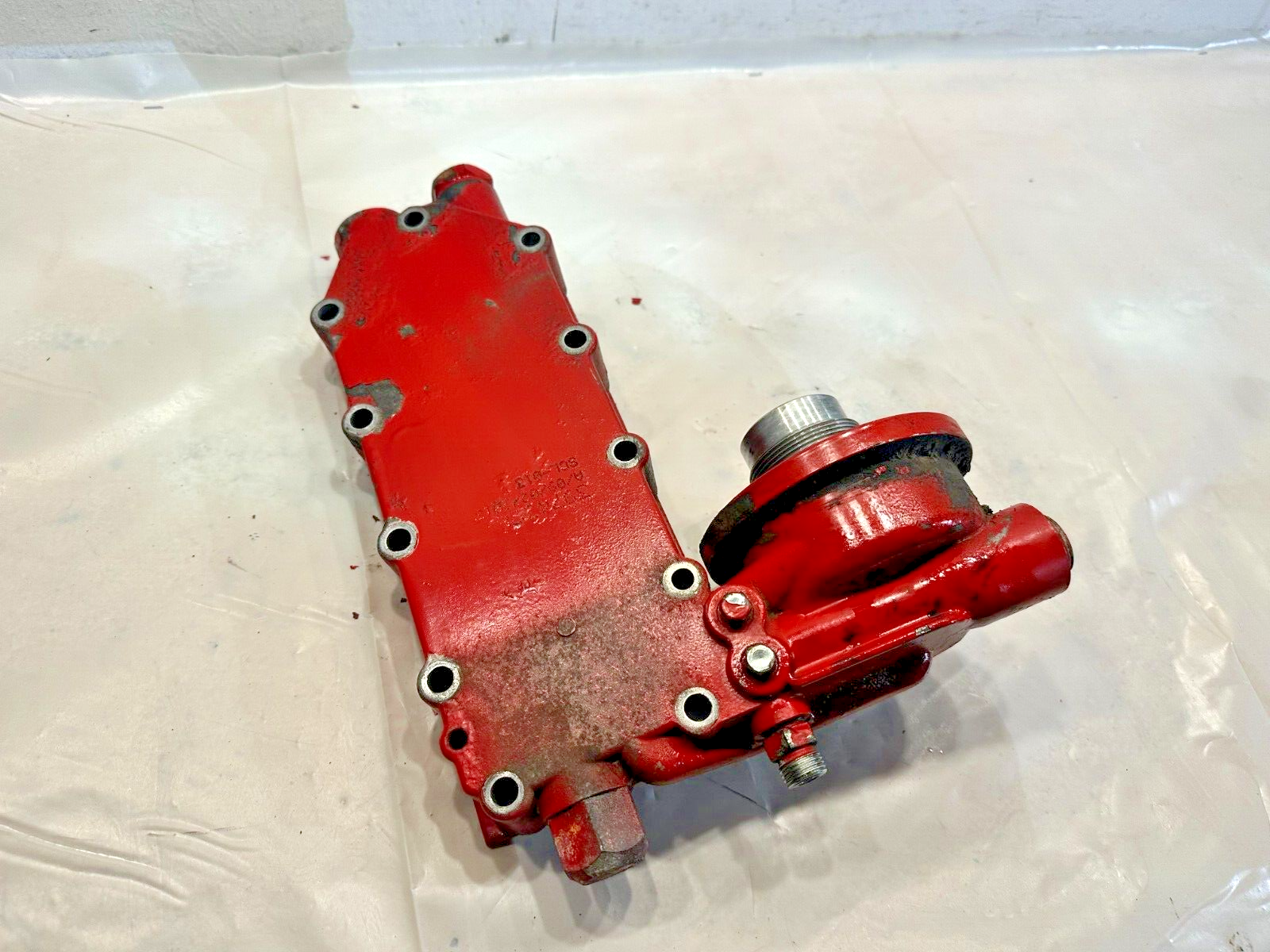Cummins ISL 8.3L Lube Oil Filter Cooler Housing 3974325, 3974324 OEM ...