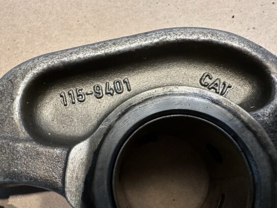 CAT C10 C12 Caterpillar Diesel Engine Rocker arm 115-9401 OEM 1159401 - 40$ Picture 1 of 5 Picture 2 of 5