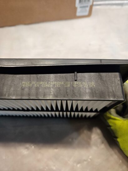 New Napa Gold 550184 Cabin Air Filter for Hitachi Excavator - 135$ Picture 1 of 3