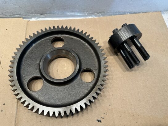 CUMMINS ISX12 11.9L DIESEL ENGINE REAR CAM GEAR 2883181 OEM - 290$ Picture 1 of 3 Picture 2 of 3 Picture 3 of 3