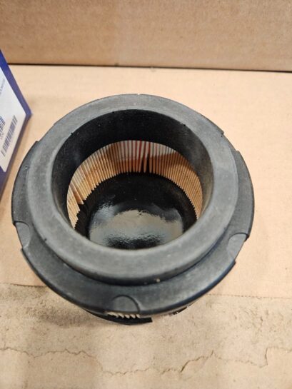 New Volvo air filter breather element 11707077 OEM - 25$ Picture 1 of 3 Picture 2 of 3
