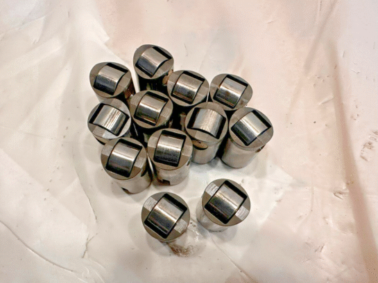 Set of 12 Cummins 8.3L 6CT ISC QSL ISL Tappet Valve Cam Followers 3965966 OEM - 270$ Picture 1 of 3