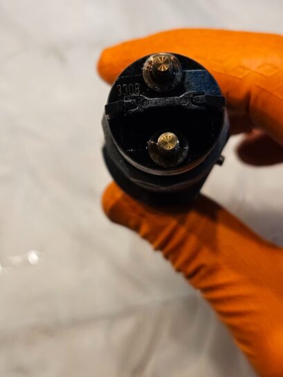 Cummins ISC ISL 8.9l BOSCH Diesel Fuel Injector Nozzle 0445120236 OEM 5263308 - 165$ Picture 1 of 4