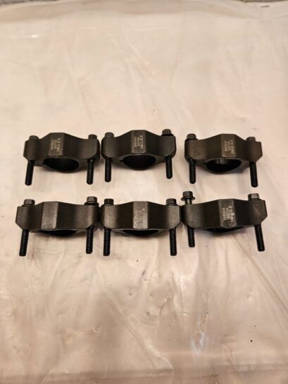 Set of 6 Cummins 8.9L ISC ISL Diesel Engine Injector Clamps 3959045 OEM - 125$ Picture 1 of 3 Picture 2 of 3