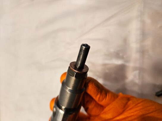 For Parts Cummins ISC ISL 8.9l BOSCH Diesel Fuel Injector 0445120236 - 95$ Picture 1 of 3