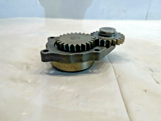 Cummins QSB ISB 4.5L Diesel Engine Oil Lub Pump 5313086 5273937 3974781 OEM - 85$ Picture 1 of 3