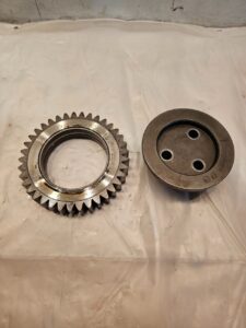 Cummins ISX15 Diesel Engine Timing Idler Gear with Hub 3686776 OEM 3686952