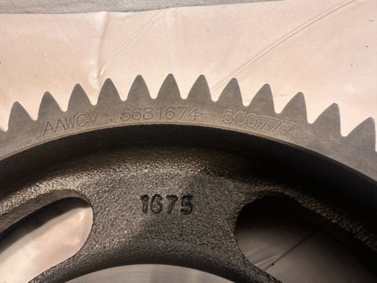 Cummins ISX 15 DOHC Diesel Engine Idler Gear 3681674 OEM - 225$ Picture 1 of 3 Picture 2 of 3 Picture 3 of 3