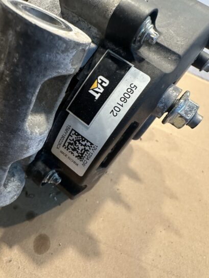 2019 CAT C4.4 Caterpillar Diesel Engine Alternator 12V 120 Amp 13SI 5606102 OEM - 295$ Picture 1 of 4 Picture 2 of 4 Picture 3 of 4