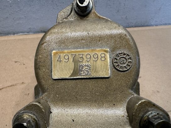 2019 Caterpillar CAT C4.4 Diesel Engine Thermostat with Housing 4973998 OEM - 90$ Picture 1 of 3 Picture 2 of 3