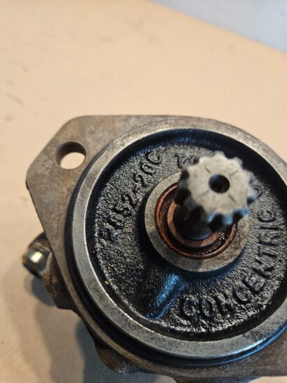 CAT C15 ACERT CONCENTRIC 2852-20C Diesel Fuel Transfer Pump 231-3948 OEM - 265$ Picture 1 of 4 Picture 2 of 4 Picture 3 of 4