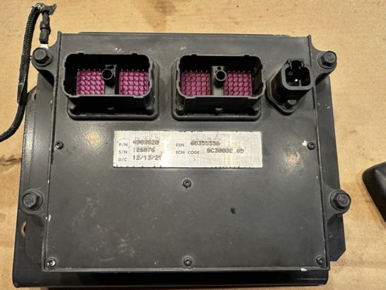 2021 Cummins QSB3.3 Diesel Engine Electronic Control Unit ECU 4988820 OEM - 1125$ Picture 1 of 6