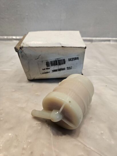 New Wacker Neuson 1000199580 Fuel Filter - 25$ Picture 1 of 3