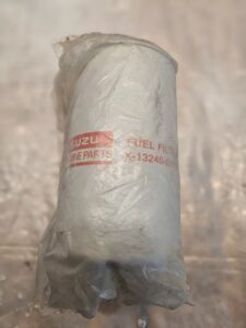 Isuzu John Deere Fuel Filter X132400210 Spin on Fuel Filter OEM