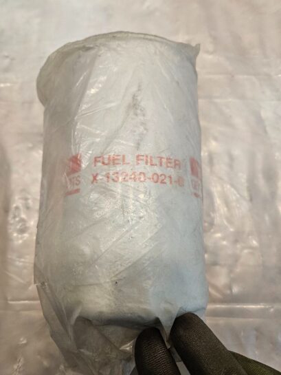 Isuzu John Deere Fuel Filter X132400210 Spin on Fuel Filter OEM - 38$ Picture 1 of 4 Picture 2 of 4 Picture 3 of 4 Picture 4 of 4