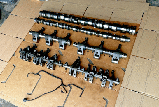 09 CUMMINS ISX 400ST DOHC DIESEL ENGINE CAMSHAFT ROCKER ARMS JAKE BRAKE 3684306 - 3250$ Picture 1 of 11