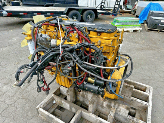 2004 CAT C-7 "KAL" Acert Diesel Engine 210HP  222k miles Runs See Video OEM - 8400$ Picture 1 of 10 Picture 2 of 10 Picture 3 of 10