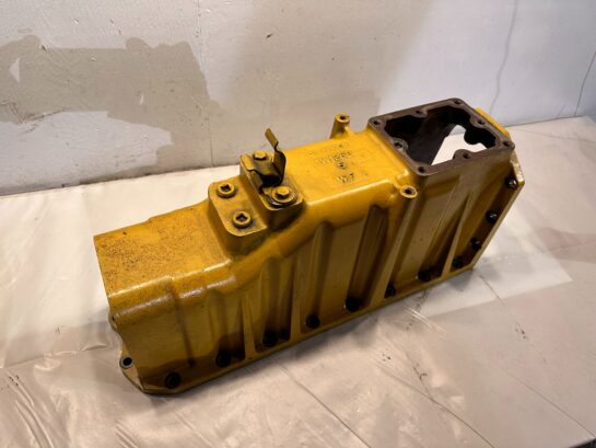 CAT 3508 Caterpillar Diesel Engine Aftercooler Core Housing 1W1260 OEM - 875$ Picture 1 of 4 Picture 2 of 4 Picture 3 of 4