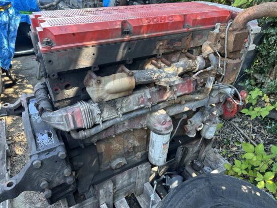 2006 Cummins ISX15 DOHC 500HP Diesel Engine Long Block (No Injectors) OEM Runner - 6000$ Picture 1 of 6
