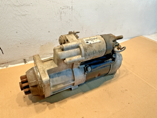2011 Cummins ISX12 11.9L Diesel Engine Starter Paccar 12V OEM - 150$ Picture 1 of 3 Picture 2 of 3 Picture 3 of 3