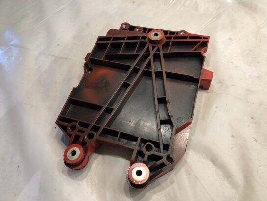 2020 Cummins ISB 6.7 Diesel Engine Electronic Control Module Bracket 5309218 OEM - 45$ Picture 1 of 3 Picture 2 of 3 Picture 3 of 3