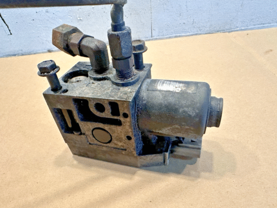 Detroit Diesel 60 Series 14L Engine Turbo Pneumatic control valve 23536834 OEM - 565$ Picture 1 of 6