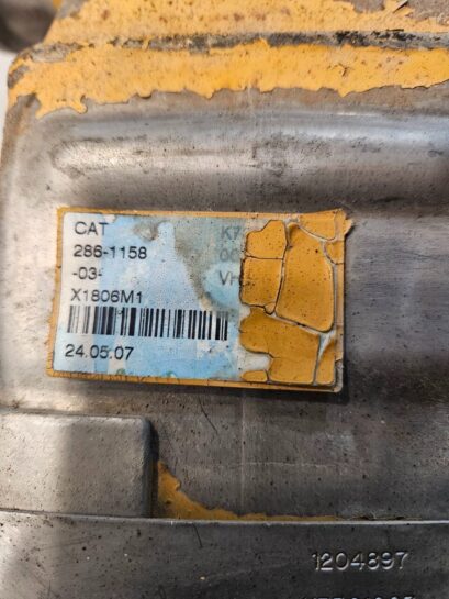 CAT C15 Caterpillar Diesel Engine EGR Cooler 286-1158 OEM - 650$ Picture 1 of 2