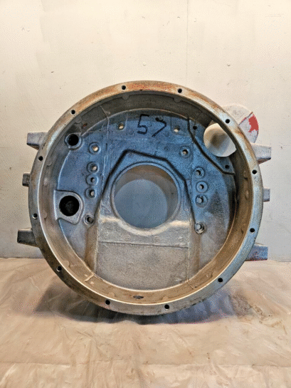 Cummins ISC QSC ISL 8.3L 8.9L Diesel Engine Flywheel Housing 3975447 OEM - 900$ Picture 1 of 3