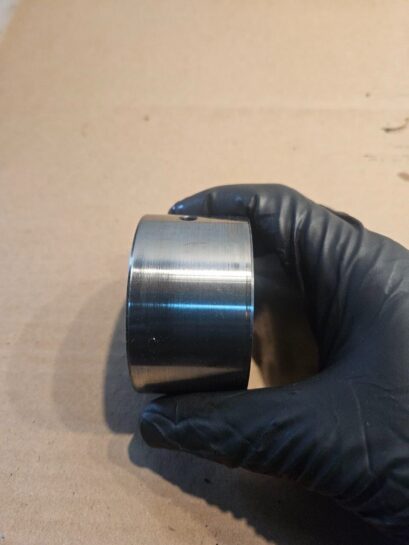 Cummins ISX12 Diesel Engine Idler Gear Shaft 2899615 OEM - 70$ Picture 1 of 3 Picture 2 of 3