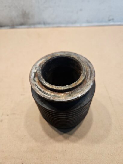 2013 Cummins ISX12 Diesel Engine EGR Cooler Bellows Plumbing 3686752 OEM - 220$ Picture 1 of 3