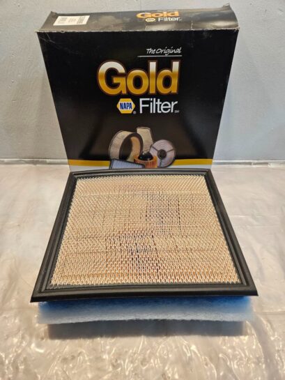 New NAPA Gold Air Filter 200905 For Ford 20-22 6.7L Powerstroke Diesel - 25$ Picture 1 of 3