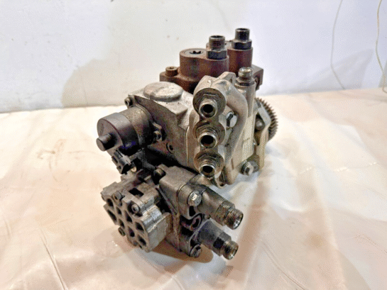 Detroit Diesel DD15 Engine Complete Bosch High Pressure Fuel Pump A4720900350 OE - 1475$ Picture 1 of 7 Picture 2 of 7 Picture 3 of 7 Picture 4 of 7 Picture 5 of 7 Picture 6 of 7 Picture 7 of 7