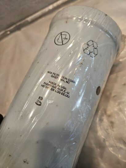 New NAPA Gold Spin on Fuel Filter 533721 - 35$ Picture 1 of 3 Picture 2 of 3 Picture 3 of 3