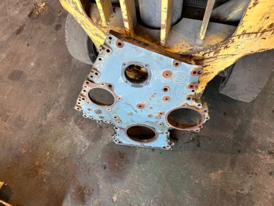 DETROIT DIESEL SERIES 60 12.7L Engine Timing Cover 23529364 OEM - 495$ Picture 1 of 3 Picture 2 of 3 Picture 3 of 3