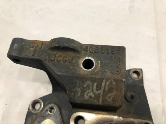 Cummins ISM11 M11 Diesel Engine Thermostat Housing Support 4083195 OEM - 130$ Picture 1 of 4 Picture 2 of 4