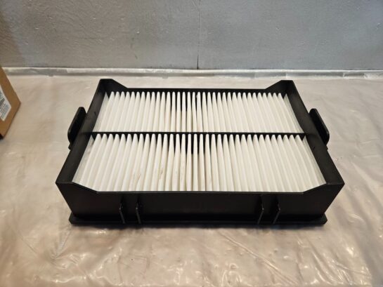 New NOS NAPA Gold Air Filter 550186 for Hitachi Excavator - 75$ Picture 1 of 4 Picture 2 of 4