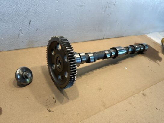 2019 Caterpillar CAT C4.4 Diesel Engine Camshaft Assembly 363-3890 Loader 910 OE - 600$ Picture 1 of 8 Picture 2 of 8