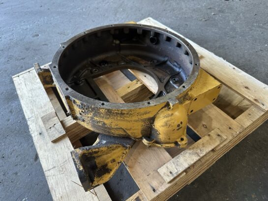 2019 Caterpillar Cat C4.4 Perkins Flywheel Housing 3713K02A/8 OEM - 750$ Picture 1 of 6