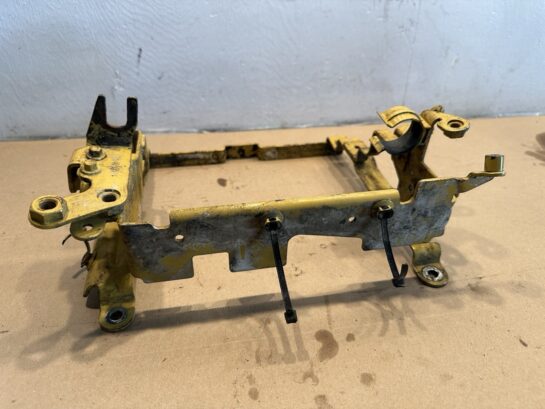 2019 Wheel Loader 910 CAT C4.4 ACERT Caterpillar Diesel Engine ECM Bracket OEM - 125$ Picture 1 of 3