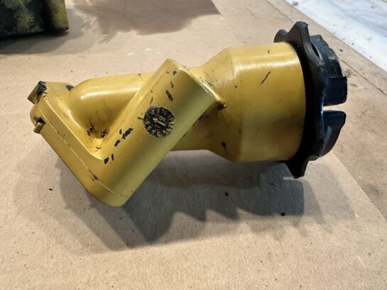 ENGINE OIL FILLER TUBE CATERPILLAR ENGINE CAT C4.4 ACERT 350-1762 OEM - 30$ Picture 1 of 4