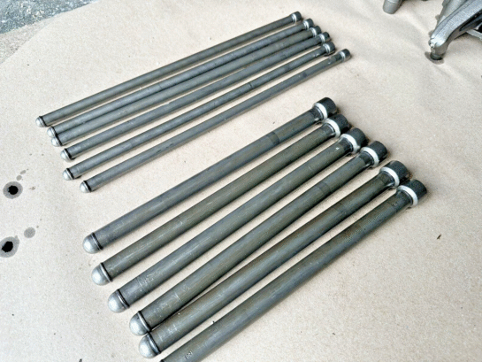 2015 Paccar MX-13 Diesel Engine Jake Brake Rocker Arm Assembly 1945026 OEM - 2000$ Picture 1 of 5 Picture 2 of 5 Picture 3 of 5 Picture 4 of 5 Picture 5 of 5