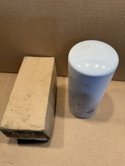 New NAPA Gold 1660 Spin on Oil FILTER - 35$ Picture 1 of 3 Picture 2 of 3