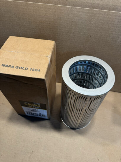 New NAPA Gold Oil Filter Industrial FIL 1524 - 60$ Picture 1 of 2 Picture 2 of 2