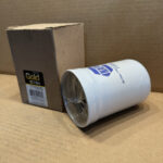 NEW NAPA GOLD SPIN ON OIL FILTER 7750S - 35$ Picture 1 of 2 Picture 2 of 2 Picture 1 of 2
