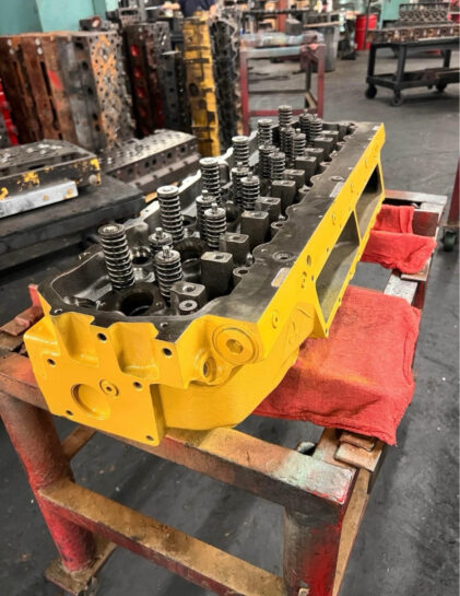 Reman Caterpillar CAT C7 Diesel Engine Loaded Cylinder Head 133-2734 OEM - 2600$ Picture 1 of 1