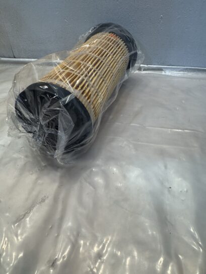 NEW CATERPILLAR HIGH EFFICIENCY FUEL FILTER CAT 500-0480 OEM 5000480 - 45$ Picture 1 of 4 Picture 2 of 4 Picture 3 of 4 Picture 4 of 4