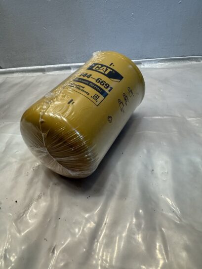 New Caterpillar Advanced Efficiency Hydraulic Filter CAT 144-6691 OEM - 45$ Picture 1 of 3 Picture 2 of 3 Picture 3 of 3