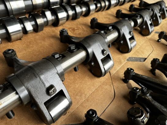 09 CUMMINS ISX 400ST DOHC DIESEL ENGINE CAMSHAFT ROCKER ARMS JAKE BRAKE 3684306 - 3250$ Picture 1 of 11 Picture 2 of 11 Picture 3 of 11 Picture 4 of 11 Picture 5 of 11 Picture 6 of 11 Picture 7 of 11