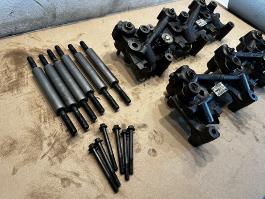 2012 Cummins ISX12 Diesel Engine Complete Jake Brake Set 4298971 and 4298972 OEM - 2250$ Picture 1 of 9 Picture 2 of 9 Picture 3 of 9 Picture 4 of 9 Picture 5 of 9 Picture 6 of 9 Picture 7 of 9